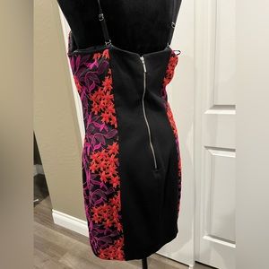 Guess mini embroidered convertible dress XL